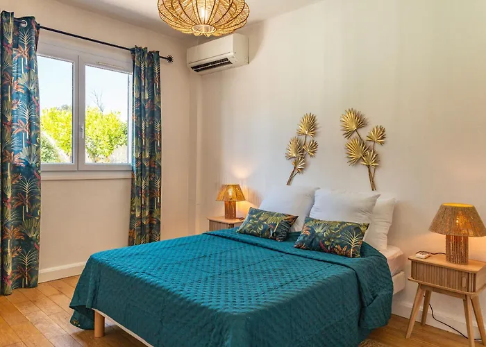 Lisa Porto-vecchio Vila